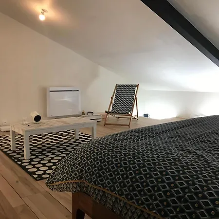 Maison 2 Chambres, Avec Terrasse Et Jardin Dom wakacyjny *